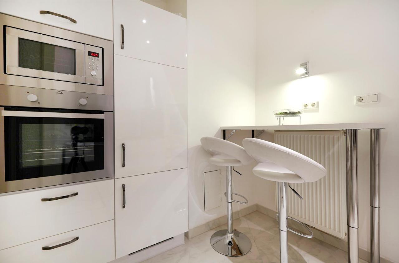 Urban Apartments In Vienna Downtown Bagian luar foto